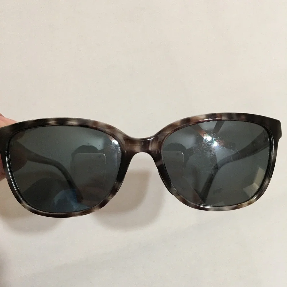 Maui Jim Honi Gray Tortoise Stripe Sunglasses MJ758-11S 54mm Italy Frame Only